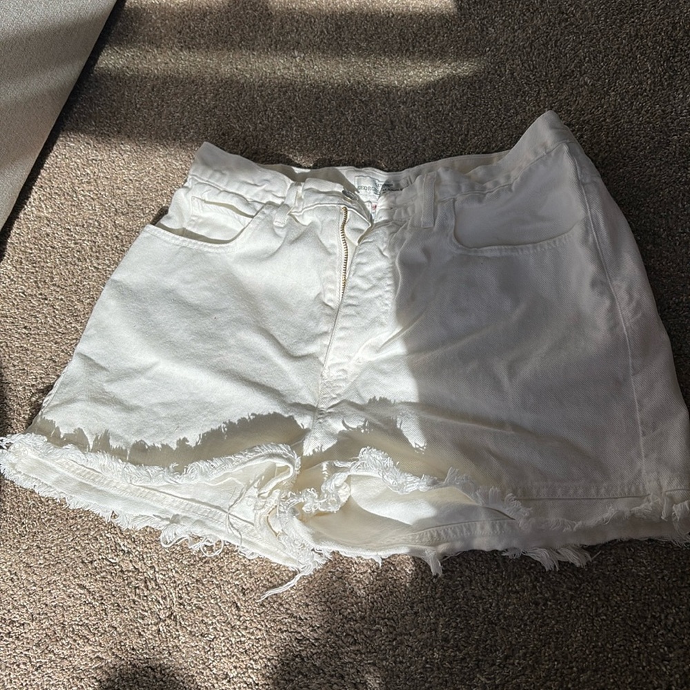 vintage white Guess shorts